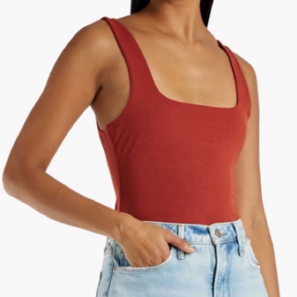 Abercrombie & Fitch Soft AF Double Layered Seamless Square Neck Bodysuit